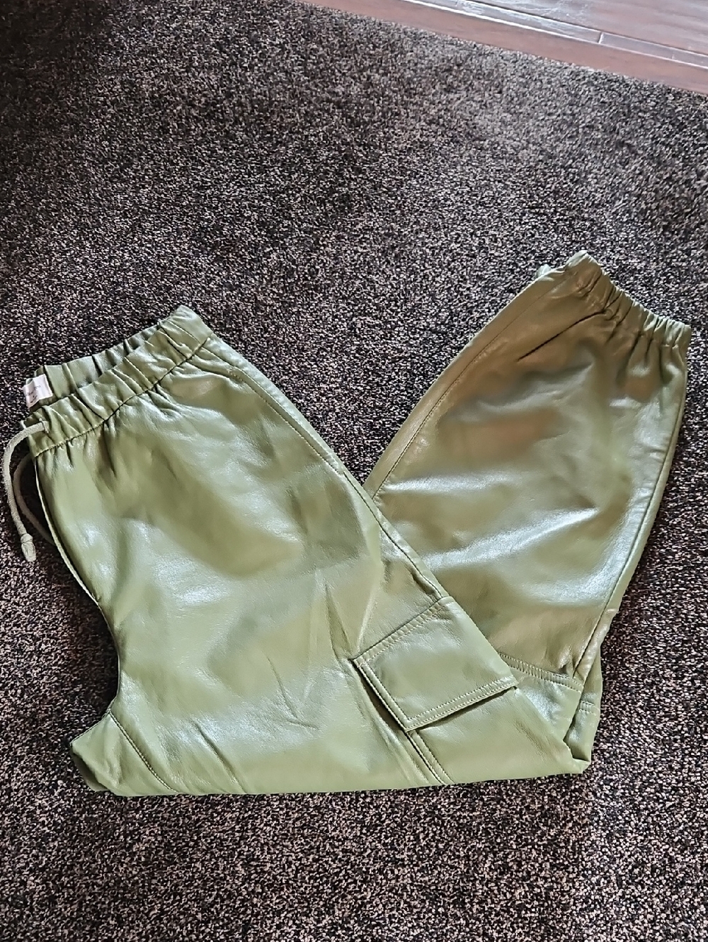 WILFRED Olive Green Men's Cargo Jogger Pants